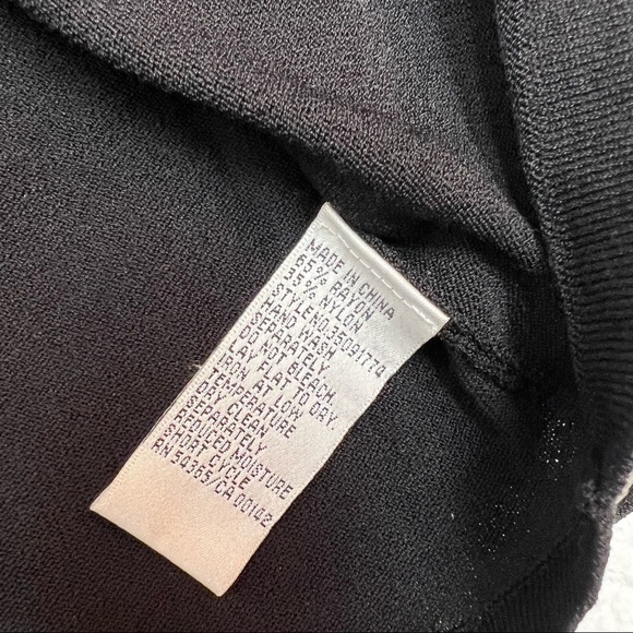 nygard Collection Knit Tank Top Black Ruffle Neckline Size S - Picture 9 of 9